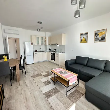 1bd Flat Near Maritsa River And Center * Plovdiv