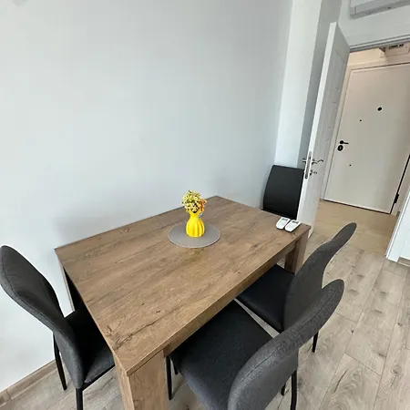 1bd Flat Near Maritsa River And Center *
